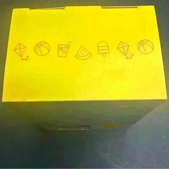 New 10ct LED Frosted Globes with White Wire ‑ Sun Squad - Picture 3 of 3